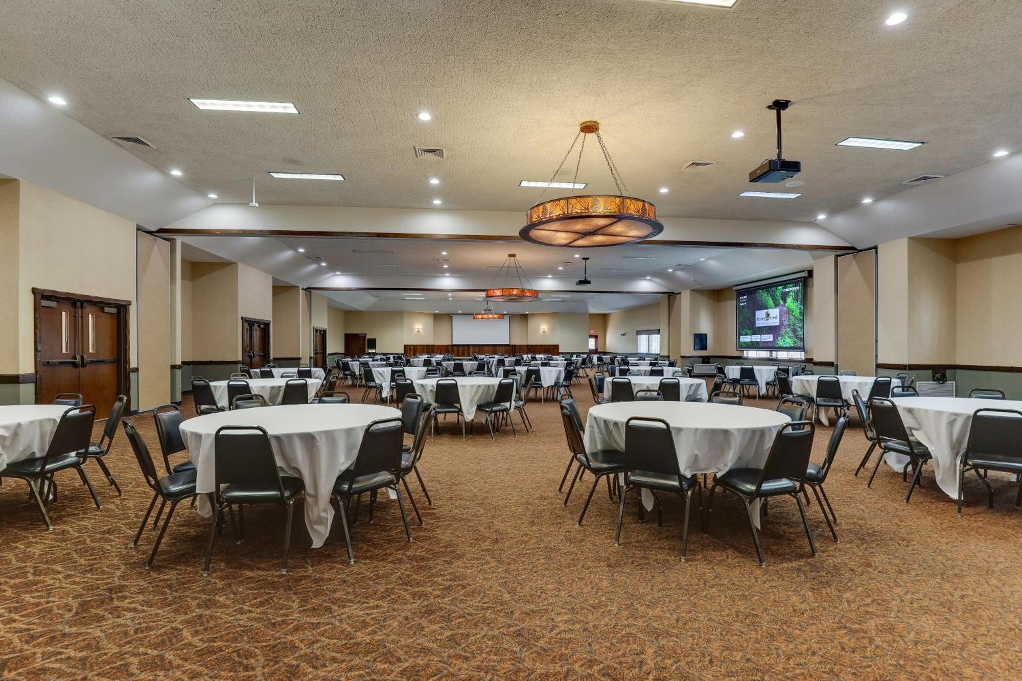 Stoney Creek Hotel Columbia Bagian luar foto